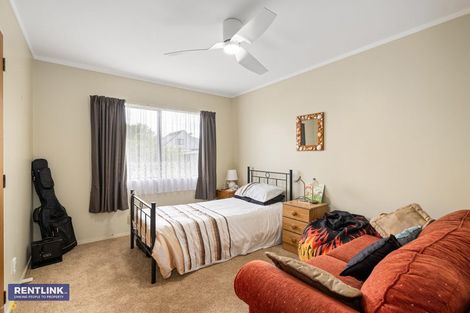 Photo of property in 35 Links View Drive, Omokoroa, 3114