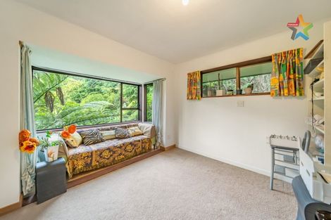 Photo of property in 106a Kamahi Street, Stokes Valley, Lower Hutt, 5019