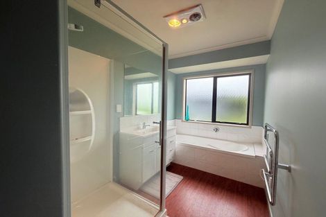 Photo of property in 154 Ohinepanea Road, Pukehina, Te Puke, 3186