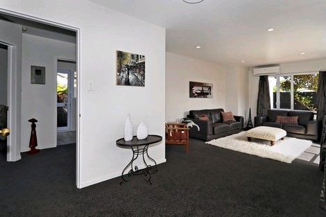 Photo of property in 22a Hay Street, Bromley, Christchurch, 8062