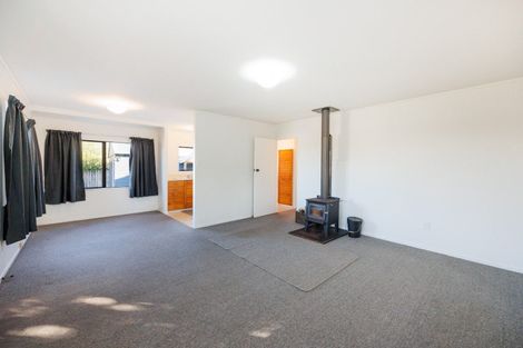 Photo of property in 92c Sherwill Street West, Feilding, 4702