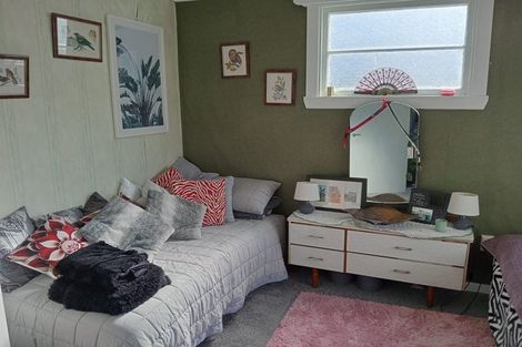 Photo of property in 1a Main Road, Tuatapere, 9620