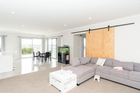 Photo of property in 31 Purser Crescent, Flagstaff, Hamilton, 3210