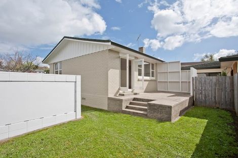 Photo of property in 31 Nutsey Avenue, Northcote, Auckland, 0627