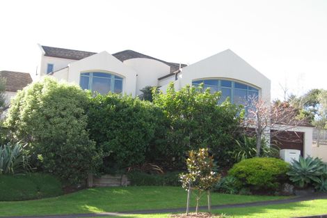 Photo of property in 24 Santa Cruz Drive, Shamrock Park, Auckland, 2016