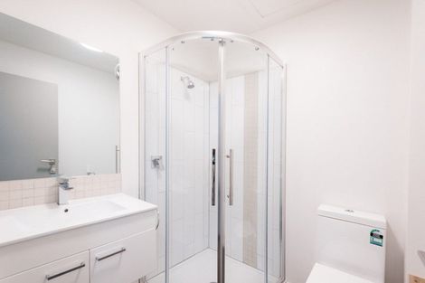 Photo of property in 35 Karo Drive, Te Aro, Wellington, 6011