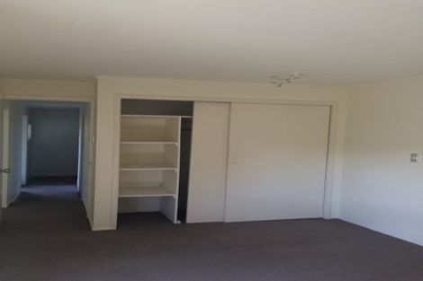 Photo of property in 23 Churchill Road, Murrays Bay, Auckland, 0630