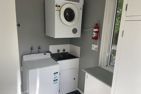 Photo of property in 33 Vagues Road, Northcote, Christchurch, 8052