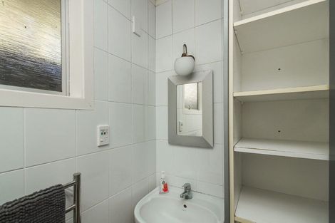 Photo of property in 4 Roscoe Terrace, Wadestown, Wellington, 6012