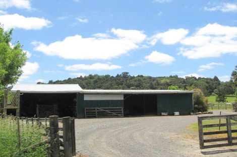 Photo of property in 146 Ingram Road, Bombay, Drury, 2579