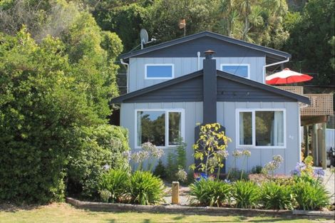 Photo of property in 42 Moody Street, Gore Bay, Cheviot, 7383