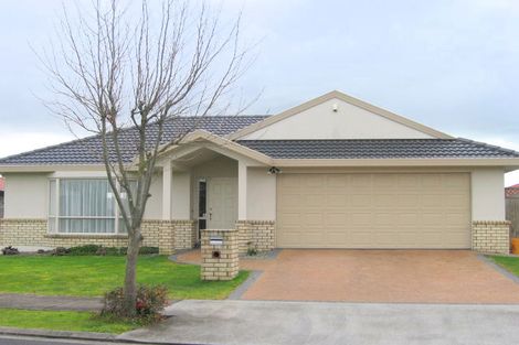 Photo of property in 11 Caltra Place, East Tamaki, Auckland, 2016