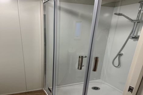 Photo of property in 20 Kilear Close, Pinehill, Auckland, 0632