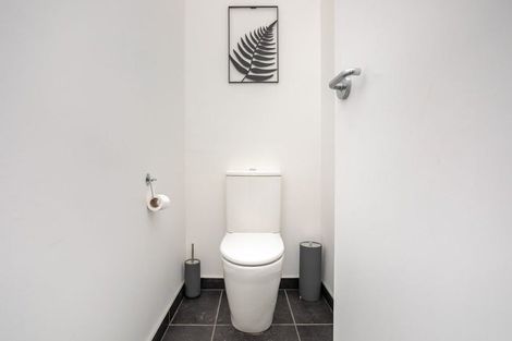 Photo of property in 97 Adelaide Road, Dannevirke, 4930