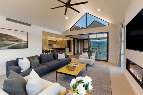Photo of property in Kawarau Heights, 71 Kawarau Heights Boulevard, Lake Hayes, Queenstown, 9304