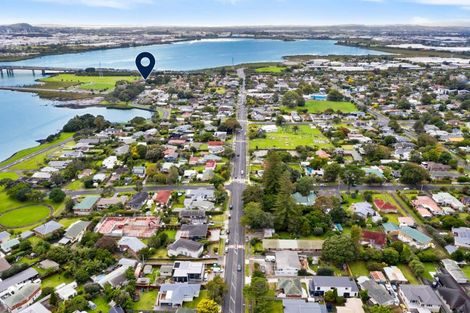 Photo of property in 9b Waterfront Road, Mangere Bridge, Auckland, 2022