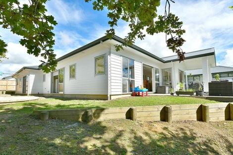 Photo of property in 5 Michelia Lane, Kaukapakapa, Helensville, 0875