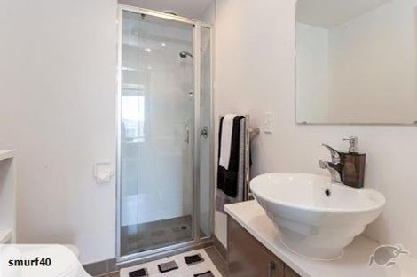 Photo of property in 2a/33 Mackelvie Street, Grey Lynn, Auckland, 1021