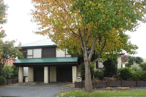 Photo of property in 52 Parkstone Avenue, Ilam, Christchurch, 8041