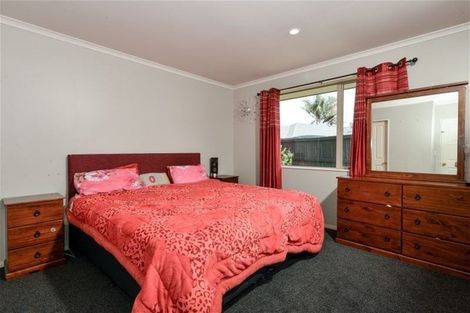 Photo of property in 10 Twickenham Place, Nawton, Hamilton, 3200