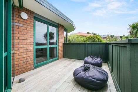 Photo of property in 20 Ashmore Drive, Frankleigh Park, New Plymouth, 4310