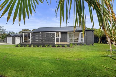 Photo of property in 41 Torea Road, Matakana, Warkworth, 0985