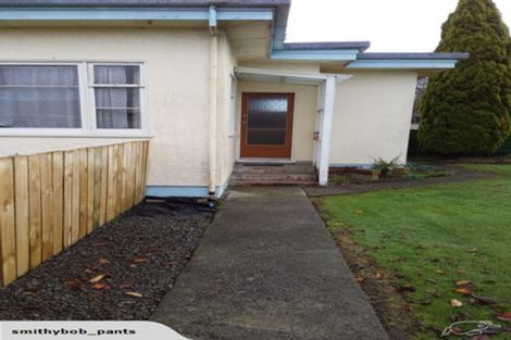 Photo of property in 2 Hobson Place, Takaro, Palmerston North, 4412