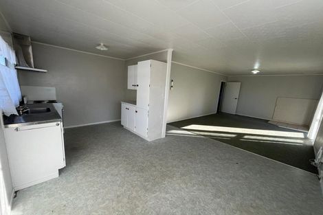 Photo of property in 71 Flat Bush Road, Clover Park, Auckland, 2023