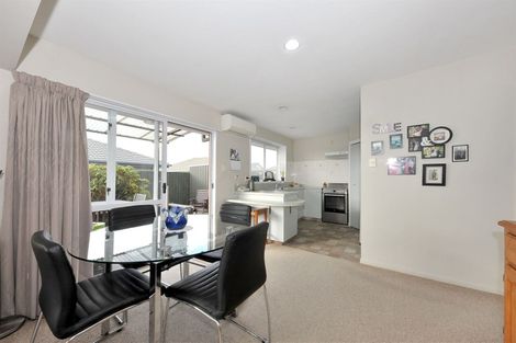 Photo of property in 2/6 Bella Rosa Drive, Hei Hei, Christchurch, 8042