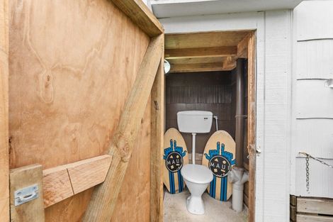 Photo of property in 11 Hector Place, Opunake, 4616