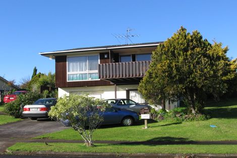Photo of property in 35 Fratley Avenue, Farm Cove, Auckland, 2012