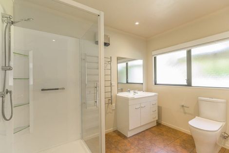 Photo of property in 94 Weggery Drive, Waikanae Beach, Waikanae, 5036