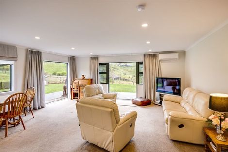 Photo of property in 94 Avery Road, Eskdale, Napier, 4182