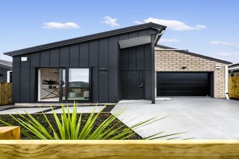 Photo of property in 42 Biokovo Street, Massey, Auckland, 0614