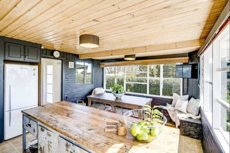 Photo of property in 64 Simla Avenue, Havelock North, 4130