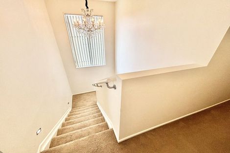 Photo of property in 51 James Laurie Street, Henderson, Auckland, 0612