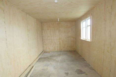 Photo of property in 2 Salisbury Street, Westport, 7825