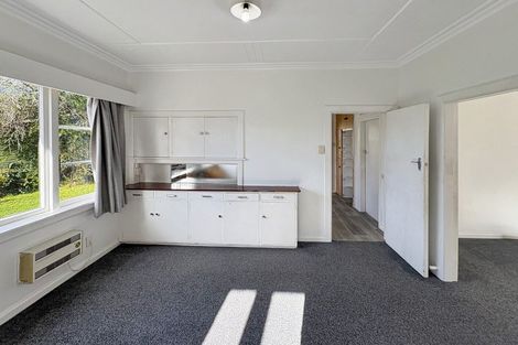 Photo of property in 2/4 Rodney Street, Waiwhetu, Lower Hutt, 5010