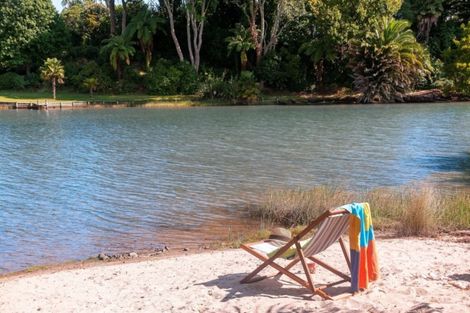 Photo of property in 32 Wallace Road, Hobsonville, Auckland, 0616