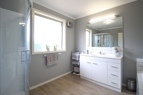 Photo of property in 18a The Half Mile, Bridge Hill, Alexandra, 9320