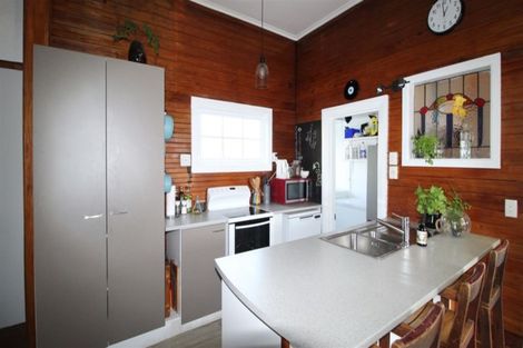 Photo of property in 37 Cain Street, Parkside, Timaru, 7910