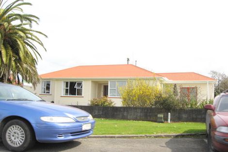 Photo of property in 18 James Street, Inglewood, 4330