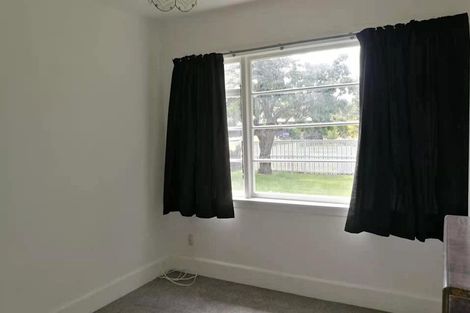 Photo of property in 4 Taylors Avenue, Bryndwr, Christchurch, 8052