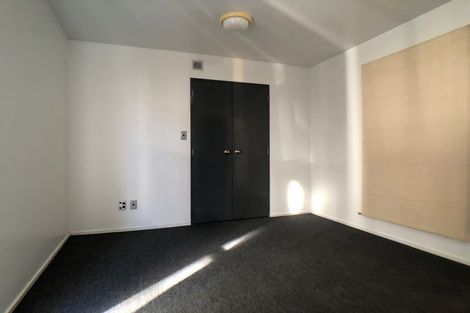 Photo of property in 5/2 Atarangi Road, Greenlane, Auckland, 1051