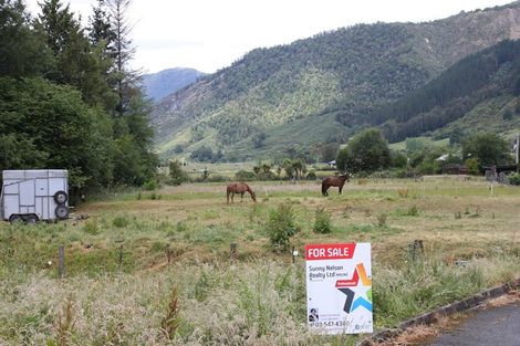 Photo of property in 115a Fairfax Street, Murchison, 7007