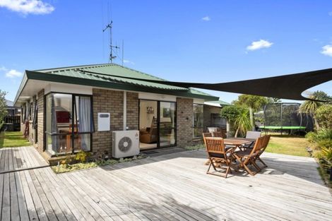 Photo of property in 26 Crisp Drive, Papamoa Beach, Papamoa, 3118