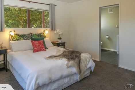 Photo of property in 42 Sailmaker Close, Whitby, Porirua, 5024