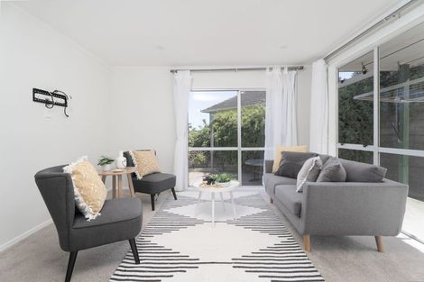 Photo of property in 1 The Spinney, Titahi Bay, Porirua, 5022