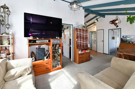 Photo of property in 44a Rautawhiri Road, Helensville, 0800