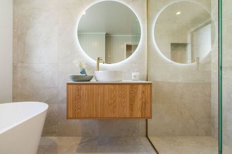 Photo of property in 22 Woolshed Road, Jacks Point, Queenstown, 9371